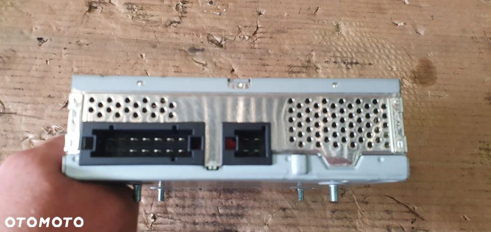 Moduł tuner wzmacniacz radia Mercedes E-Klasa W211 A2118706689 - 3