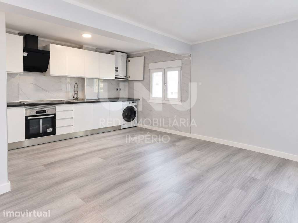 Apartamento T2 Almada / Laranjeiro Remodelado - Grande imagem: 4/13