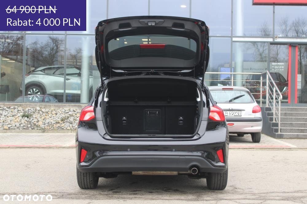 Ford Focus - 36