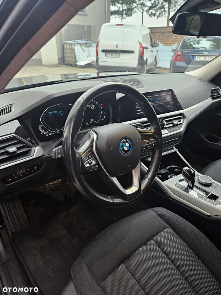 BMW Seria 3 320e Advantage - 5