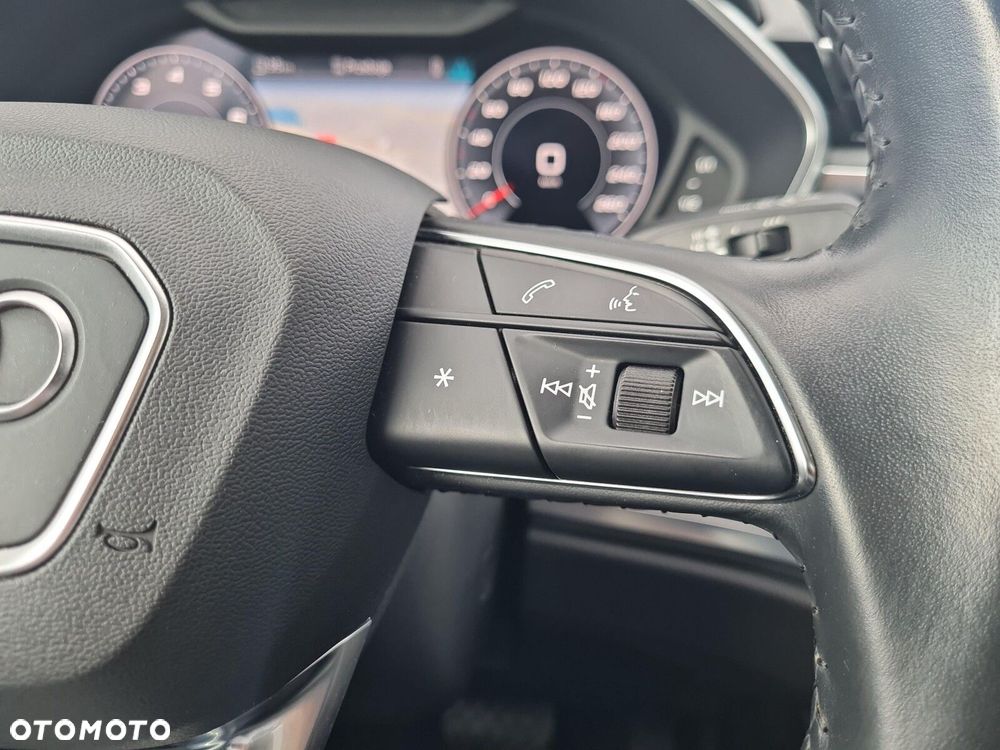 Audi Q3 35 TFSI mHEV S-Line S tronic - 16