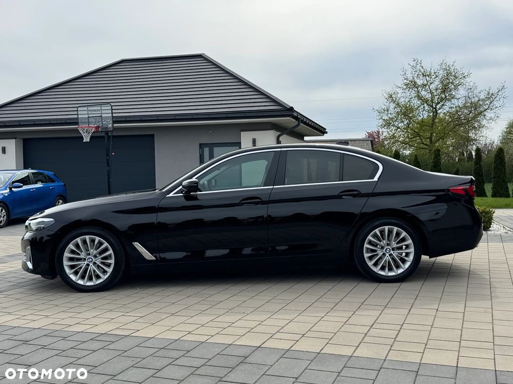 BMW Seria 5 520d xDrive Luxury Line - 13