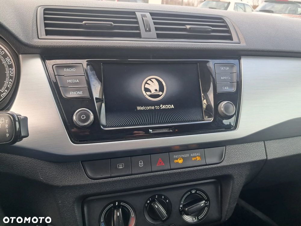 Skoda Fabia - 4