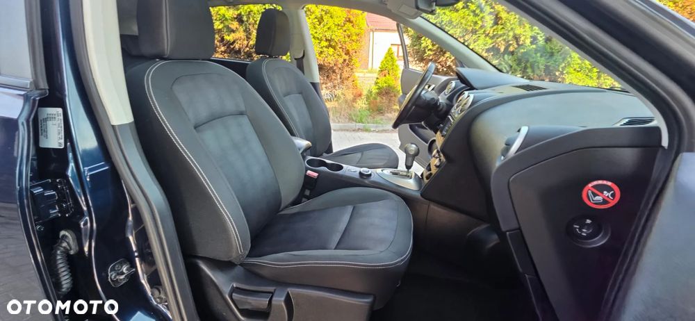 Nissan Qashqai 2.0 dCi 4 x 4 DPF tekna - 38