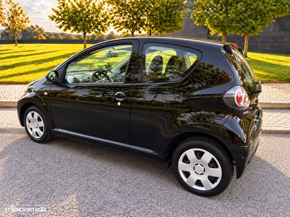 Toyota Aygo 1.0 X-Play+AC+X-Touch - 3