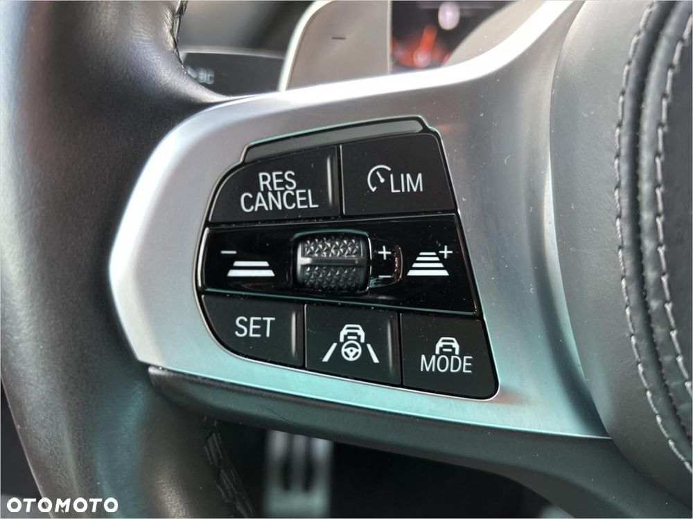 BMW X5 xDrive30d sport - 16