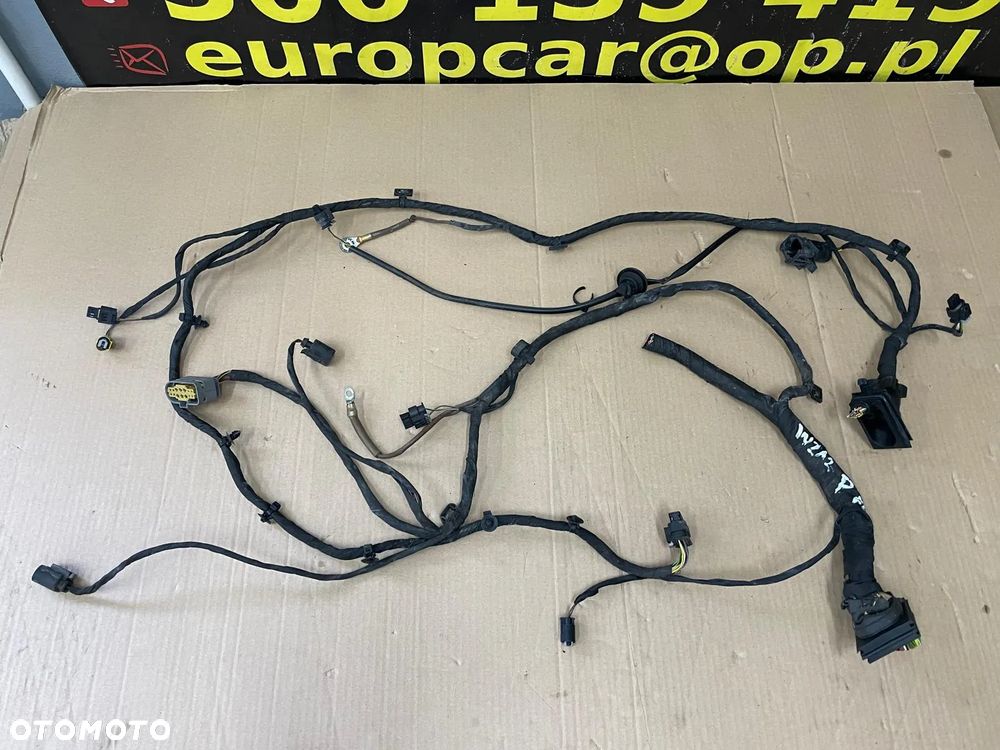 MERCEDES E W212 LIFT 2.2 CDI INSTALACJA PASA PRZÓD PRAWA LAMPY LED