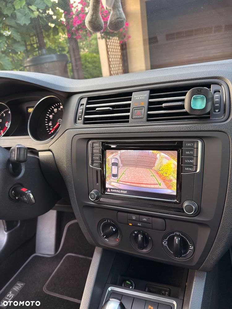 Volkswagen Jetta 1.4 TSI BMT Highline DSG - 8