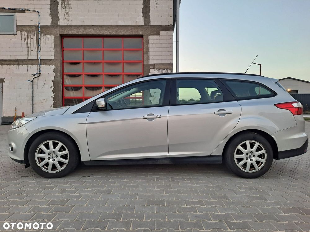 Ford Focus 2013 photo 3