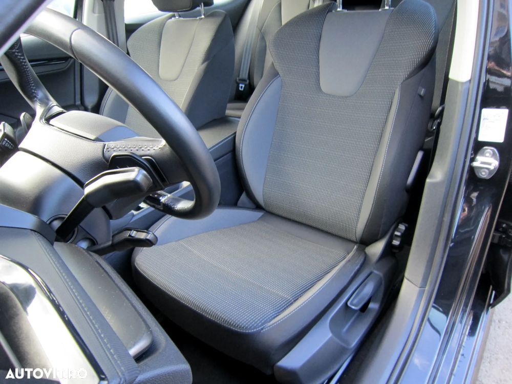 Skoda Octavia 2.0 TDI DSG Ambition - 9