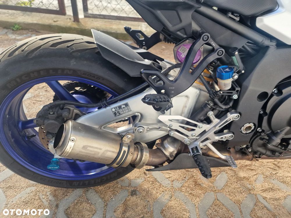 Yamaha MT - 4