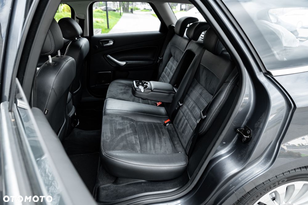 Ford Mondeo SW 2.5 Titanium - 20