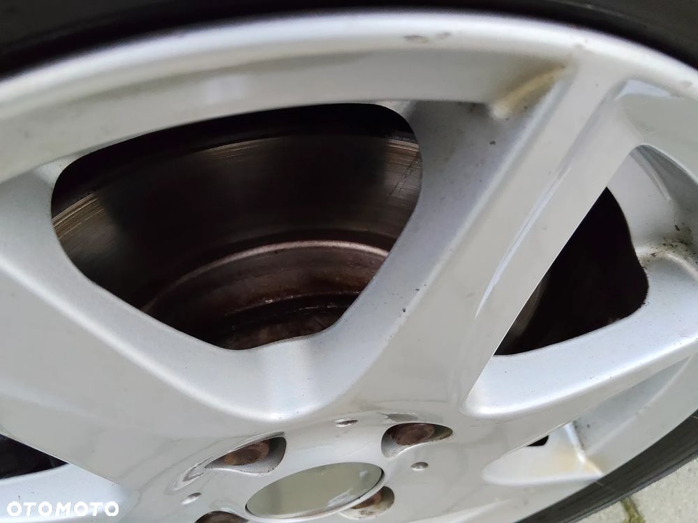 Kia Rio 1.2 Attract - 20