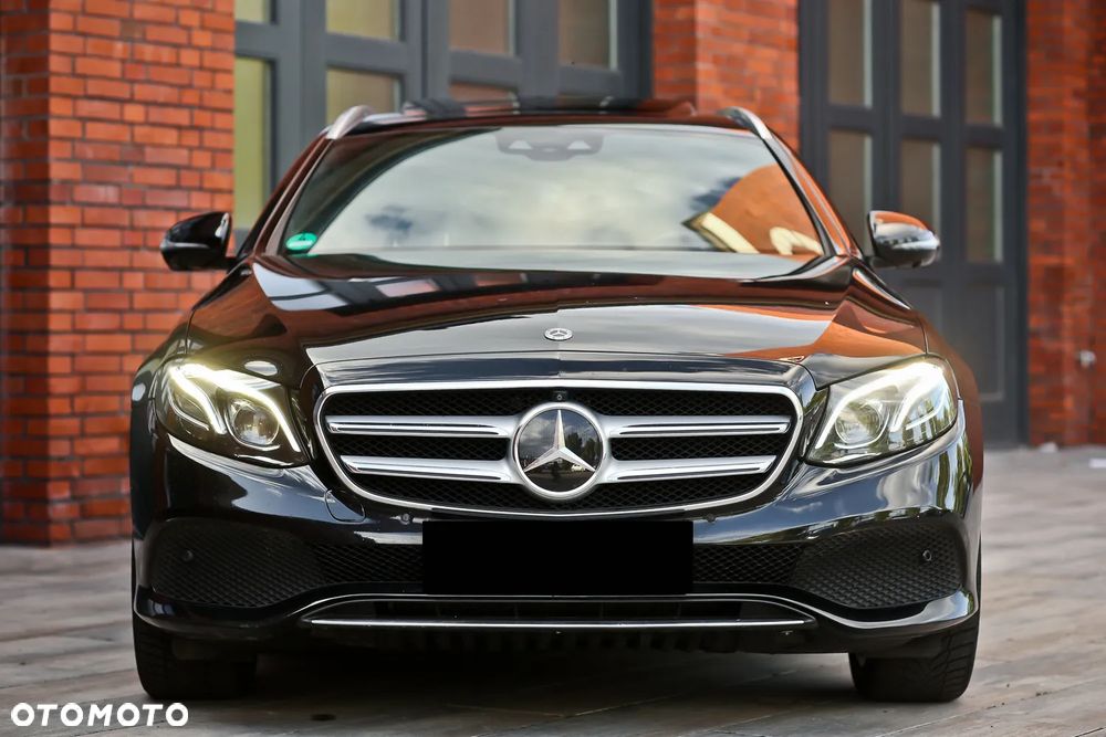 Mercedes-Benz Klasa E 220 d 4Matic All-Terrain 9G-TRONIC Avantgarde - 6