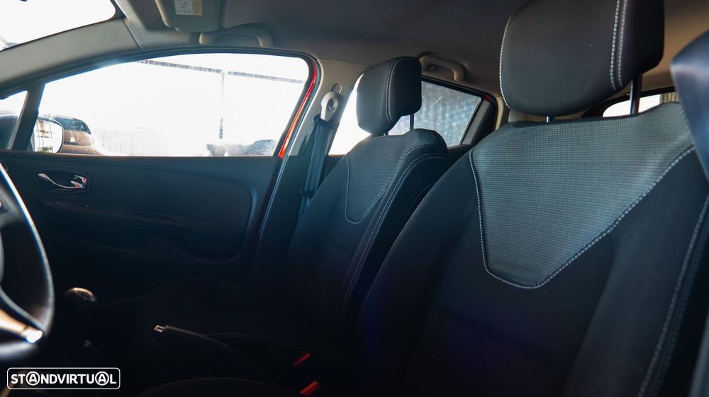 Renault Clio 0.9 TCe Limited - 22