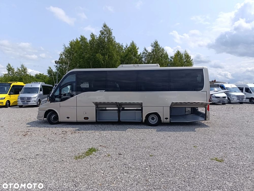 Iveco Mercus Daily 70C21 - 12