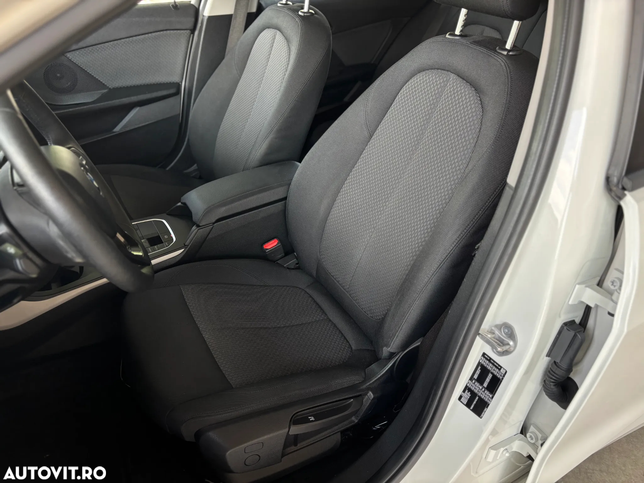 BMW Seria 1 - 26