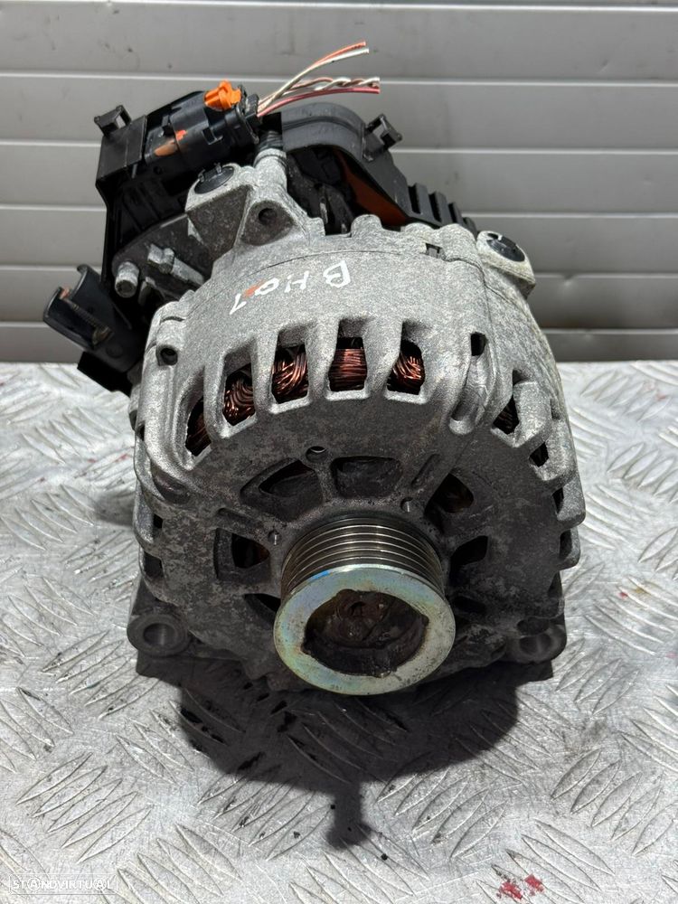 Alternador Peugeot/Citroen 1.6 BlueHDi Ref: 9826549680-00