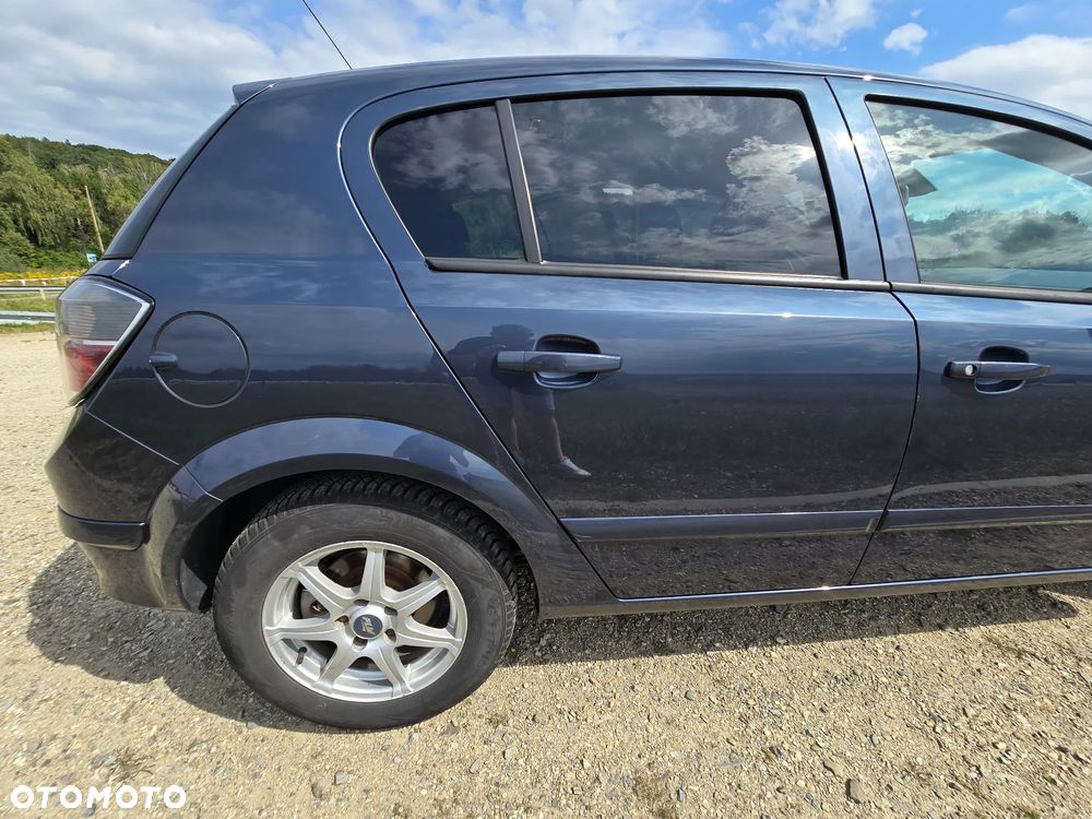 Opel Astra - 14