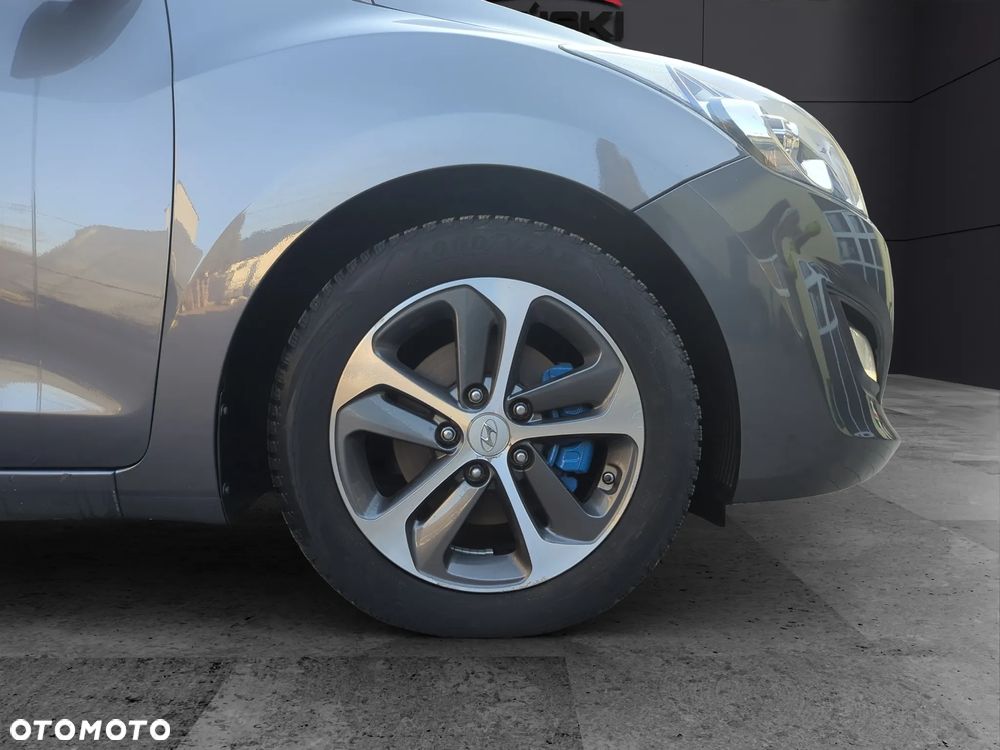 Hyundai i30 1.6 D Premiere Style - 20