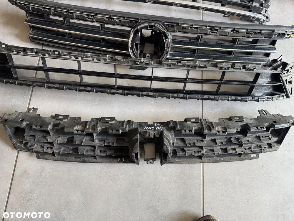 Volkswagen Arteon atrapa grill kratka - 2