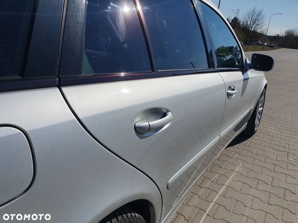 Mercedes-Benz Klasa E 200 Kompressor Automatik Elegance - 19