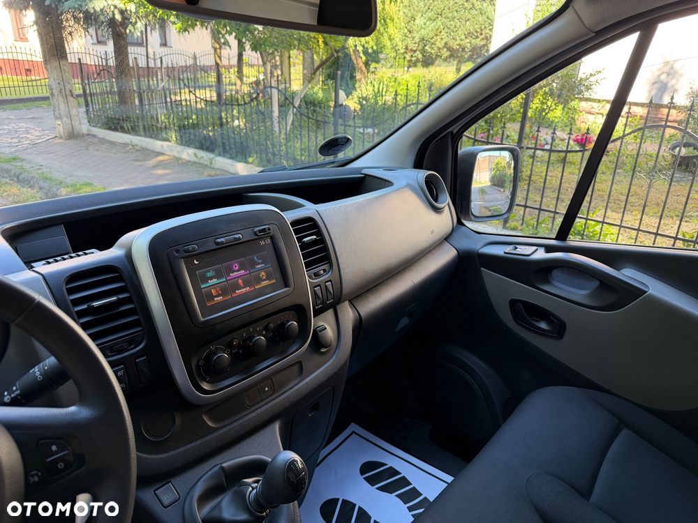 Renault Trafic - 15