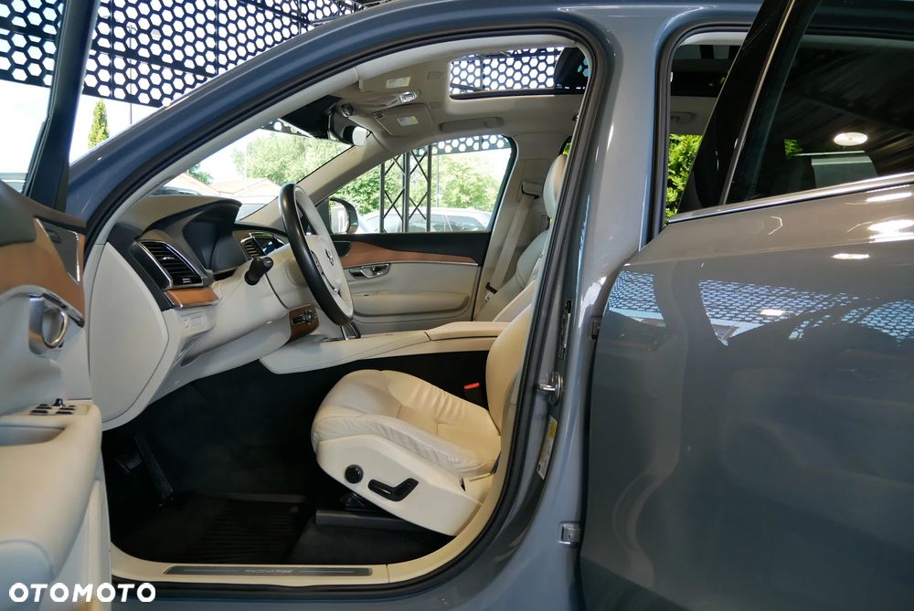Volvo XC 90 T8 AWD Plug-In Hybrid Inscription 6os - 8