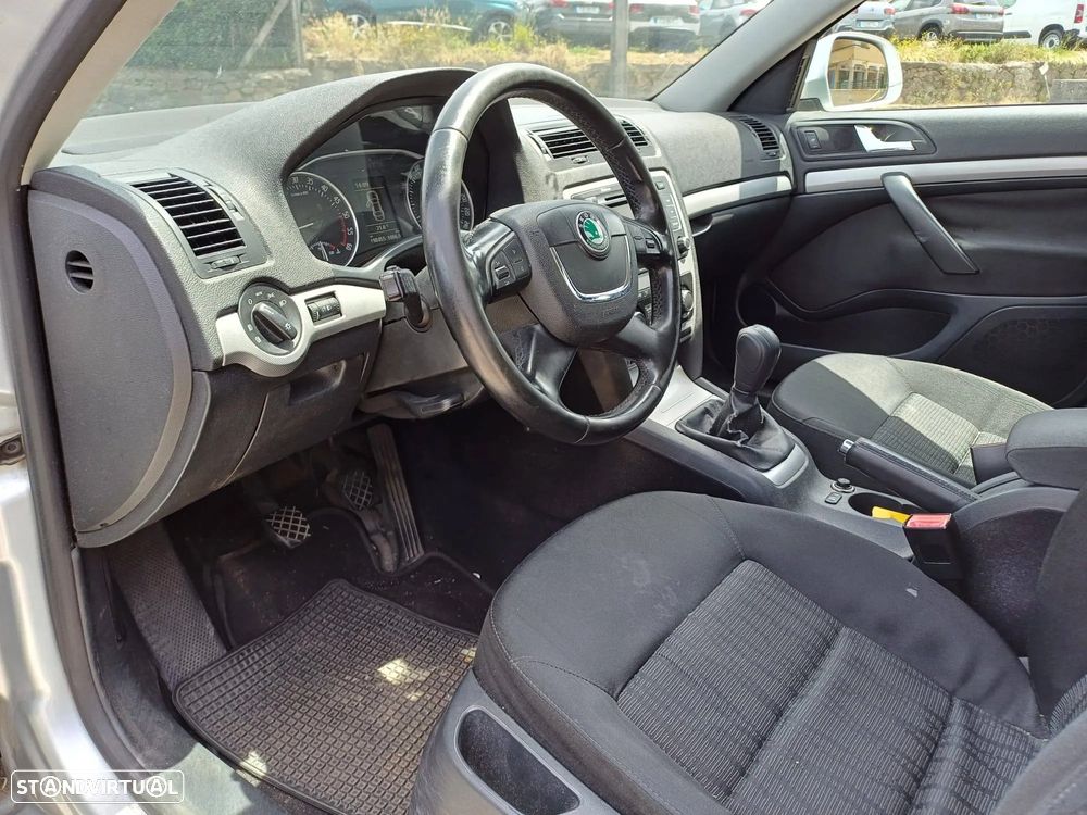 Skoda Octavia 1.6 TDI Ambiente - 6