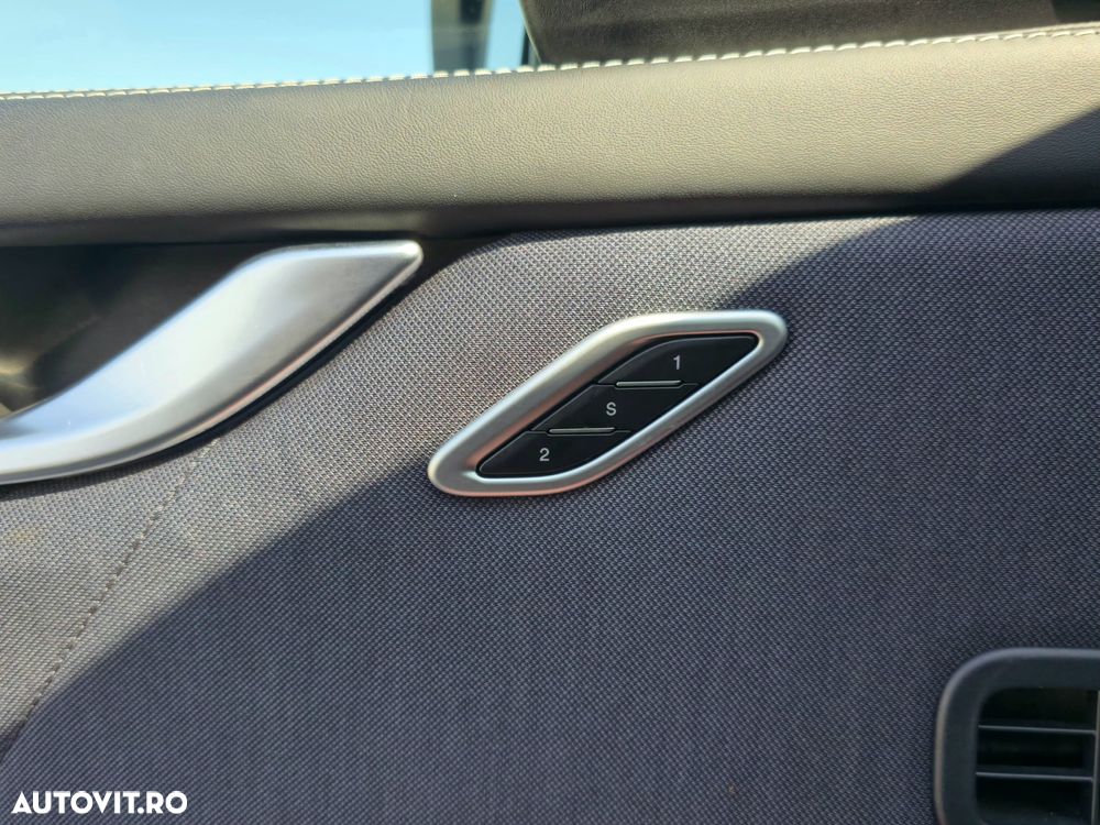 Maserati Ghibli GranLusso - 30