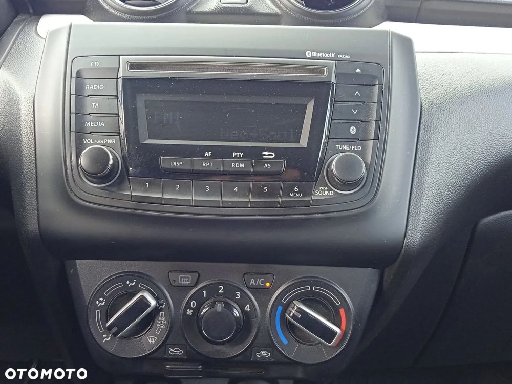 Suzuki Swift 1.2 Dualjet SHVS Premium - 19