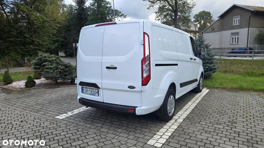Ford Transit Custom - 9