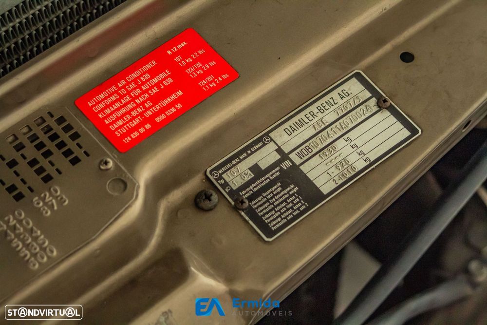 Mercedes-Benz SL 300 - 30