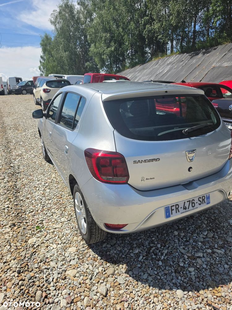Dacia Sandero Blue dCi 95 Comfort - 8