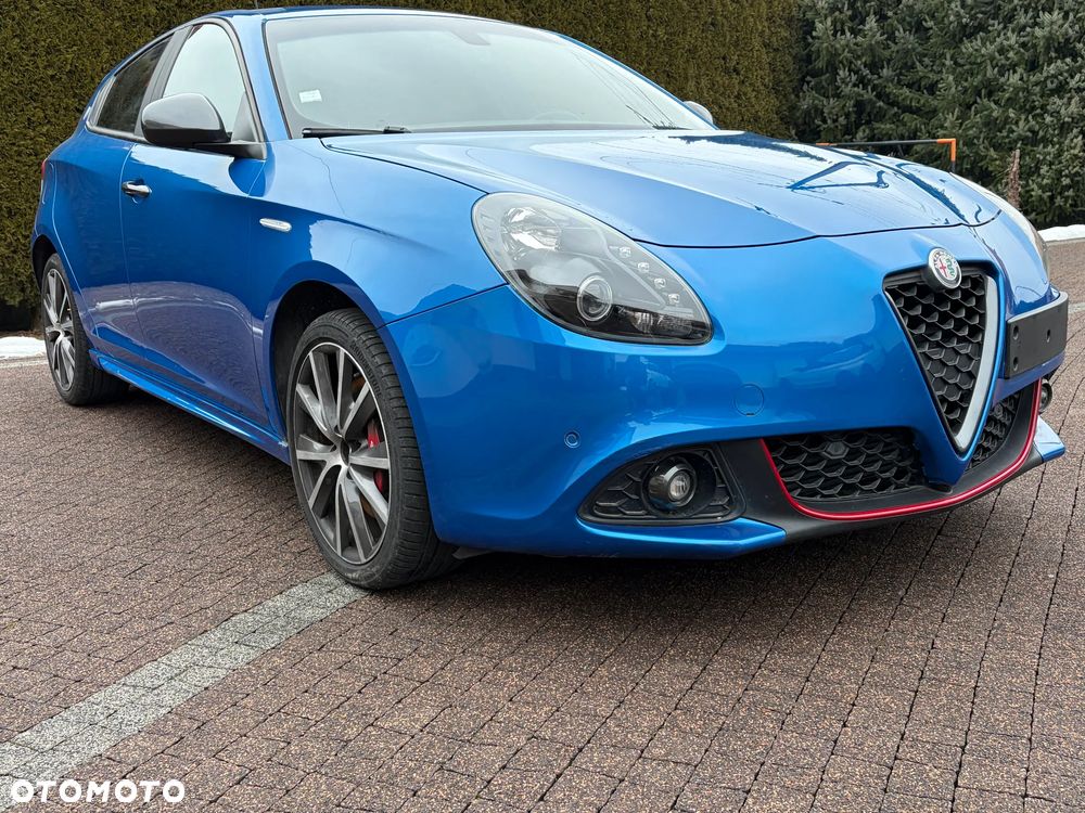 Alfa Romeo Giulietta - 1