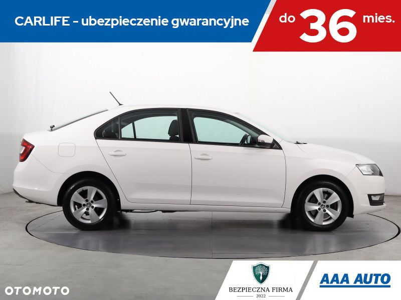 Skoda RAPID - 7