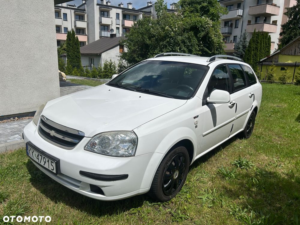 Chevrolet Nubira - 2