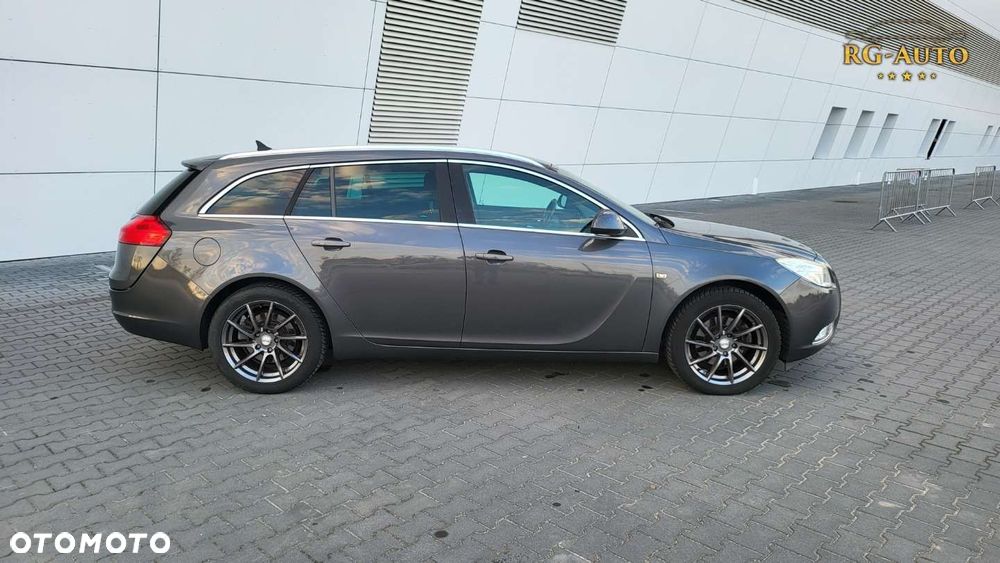 Opel Insignia - 8