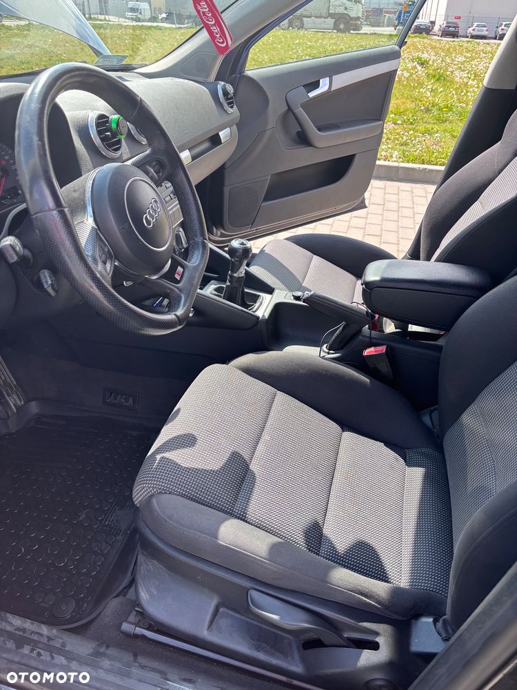 Audi A3 Sportback - 9