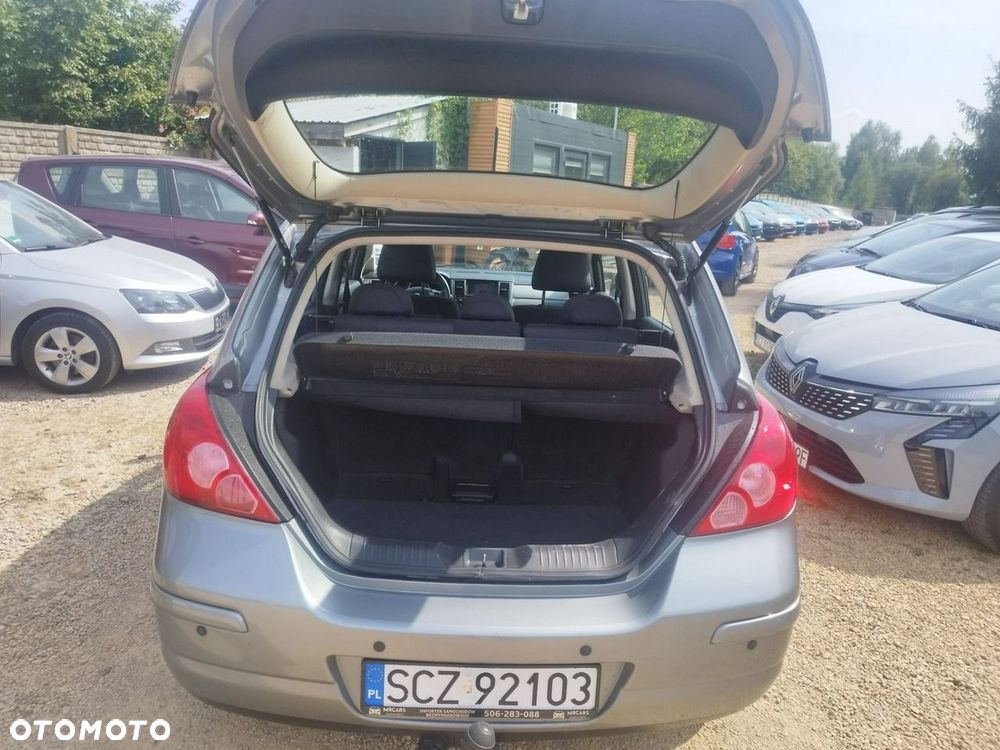 Nissan Tiida - 14