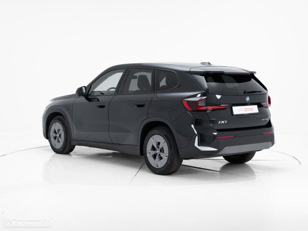 BMW iX1 eDrive20 - 5