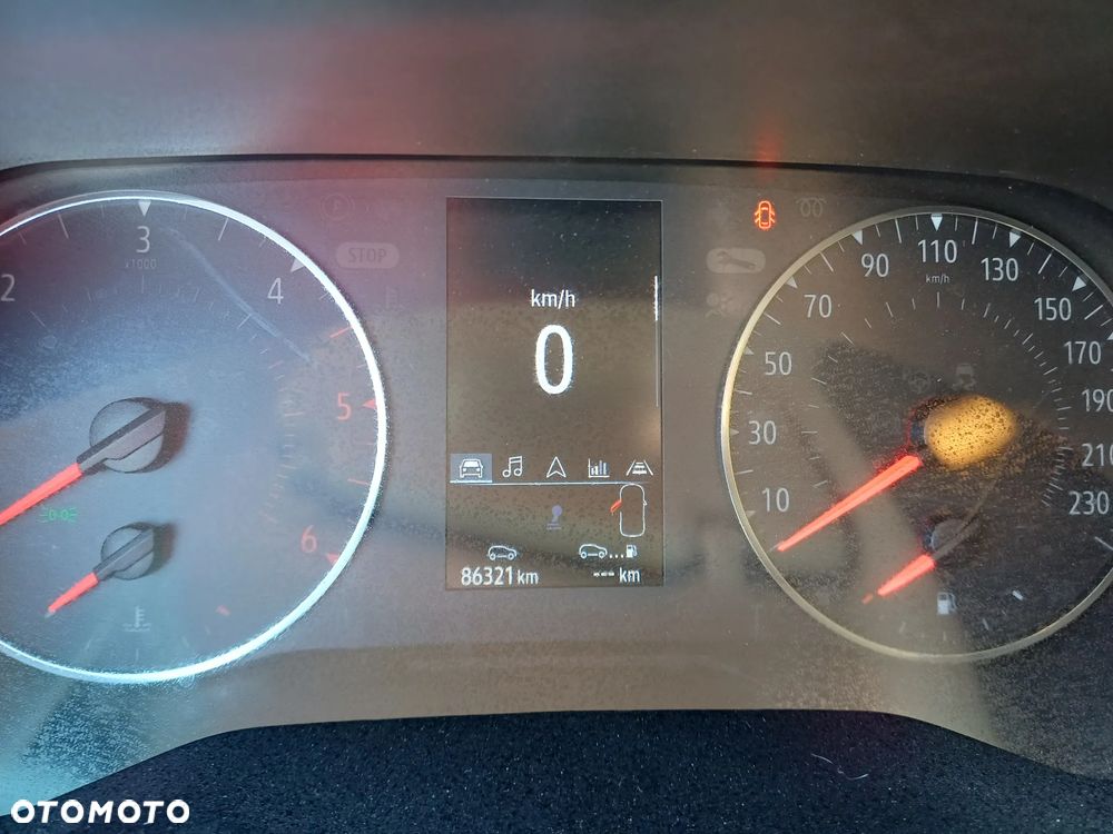 Renault Clio BLUE dCi 85 EXPERIENCE - 13