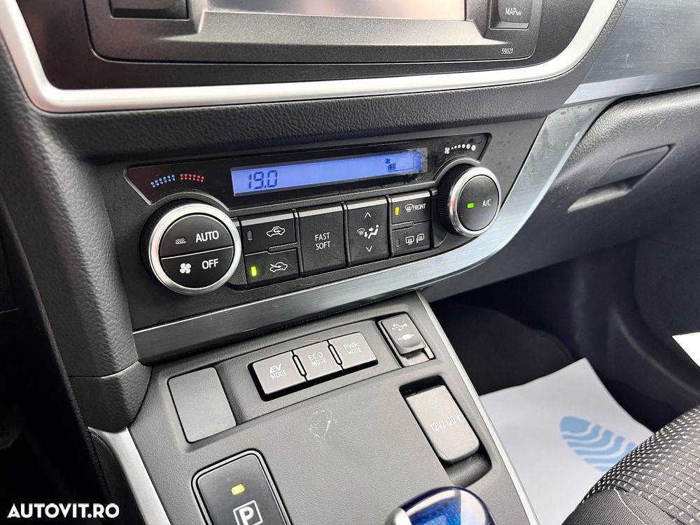 Toyota Auris 1.8 VVT-i Hybrid Automatik Executive - 25