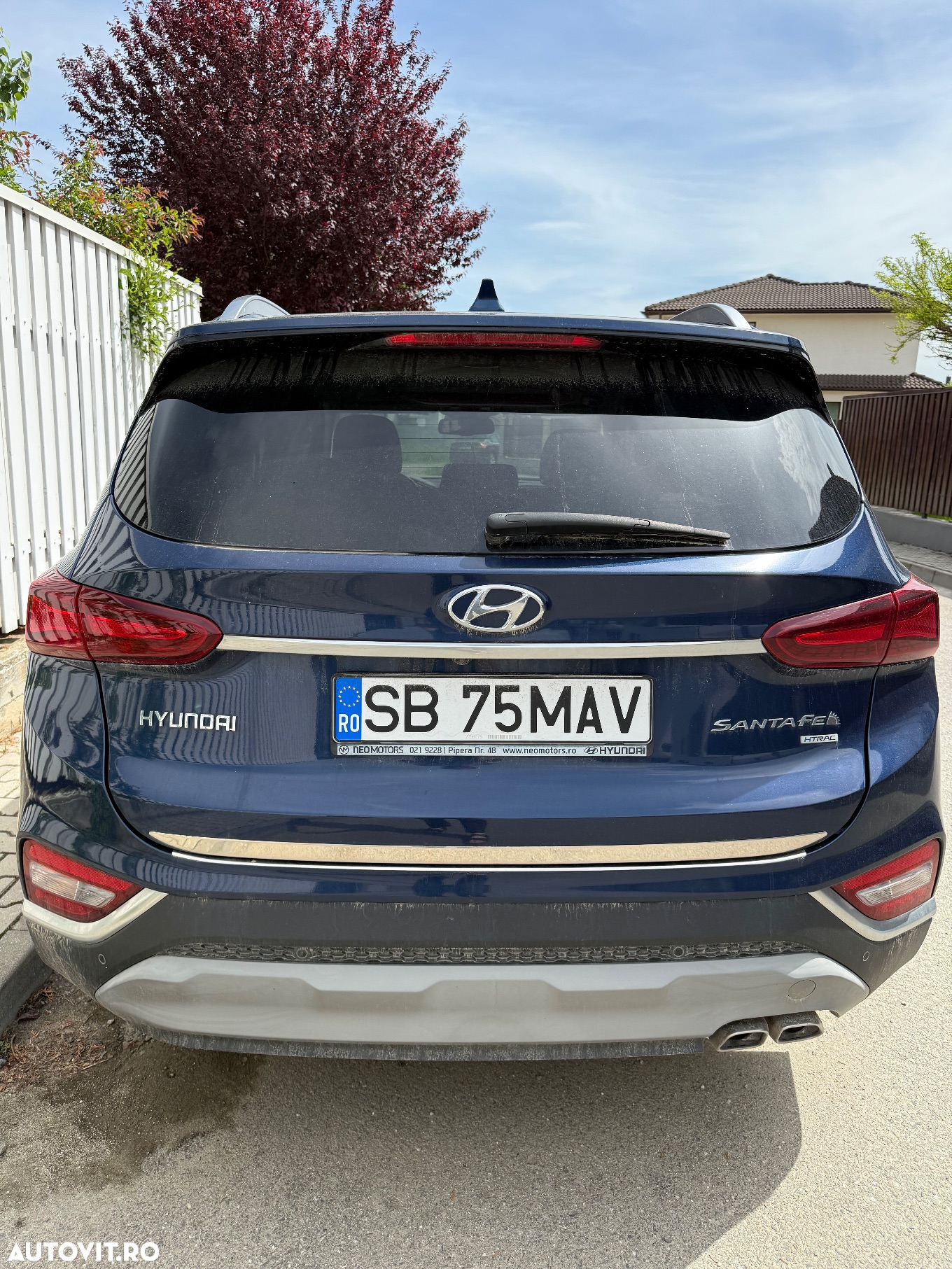 Hyundai Santa Fe 2.2 CRDi 4WD 8AT Luxury - 4