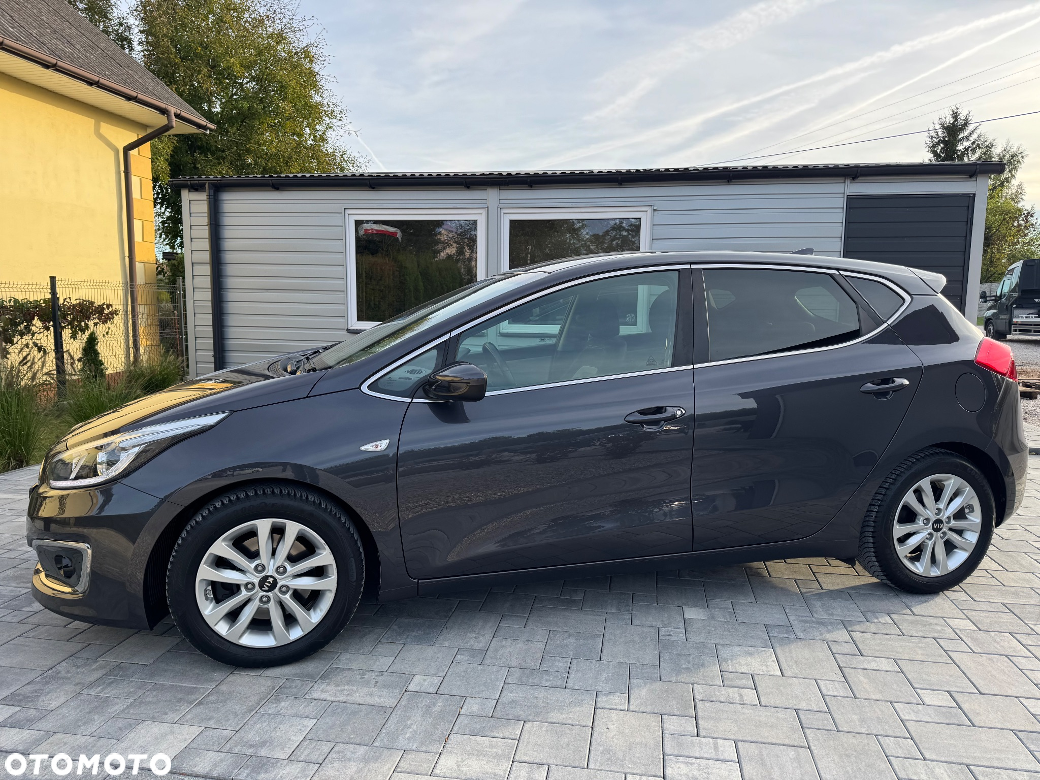 Kia Ceed 1.4 CVVT ISG Dream Team Edition - 12