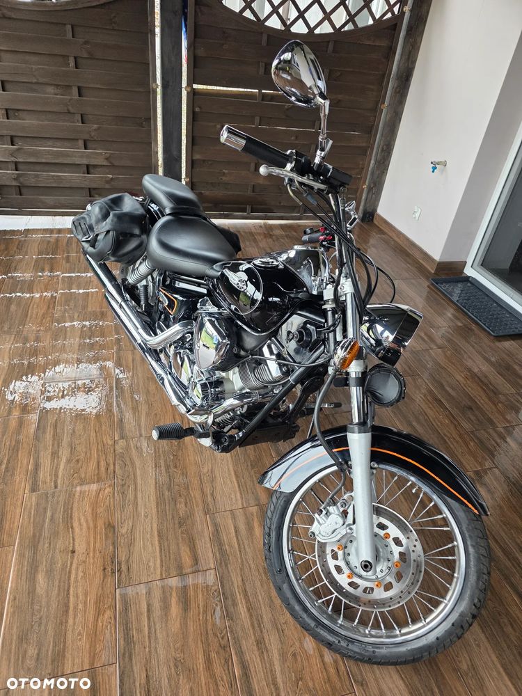 Yamaha XVS - 17