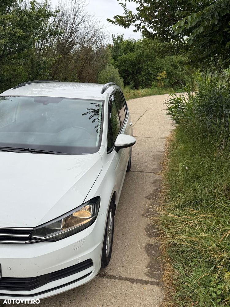 Volkswagen Touran 2.0 TDI SCR Comfortline - 16