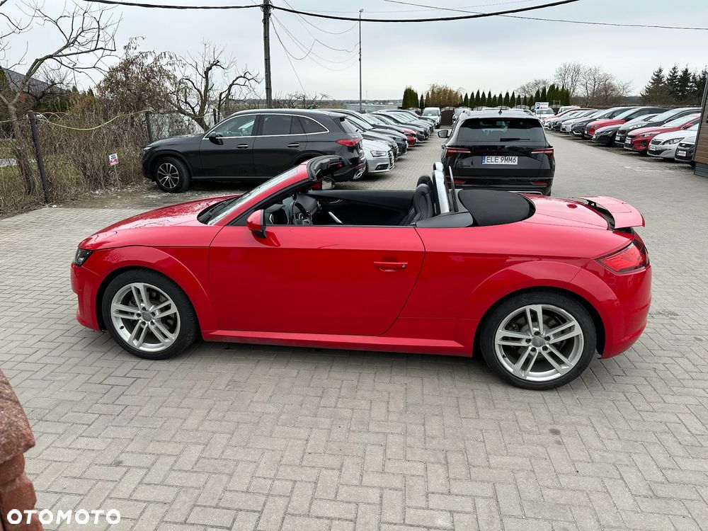 Audi TT Roadster - 5
