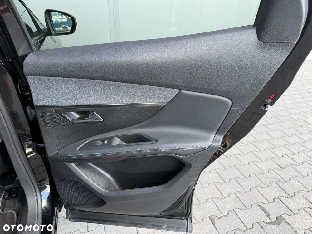 Peugeot 3008 1.5 BlueHDi Crossway S&S EAT8 - 37
