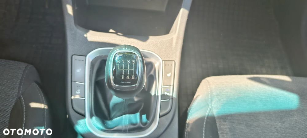 Hyundai i30 1.5 DPI Smart - 18